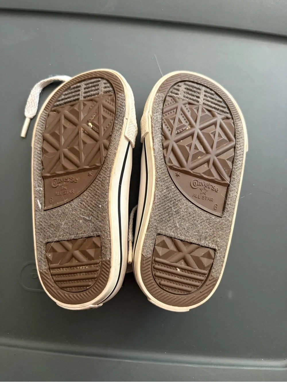 Converse All Star Kids toddler Black and White Low-Top Canvas Sneakers size 6